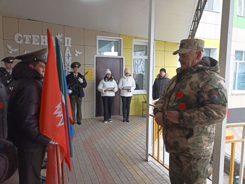 Кукмараның «Кыңгырау» бакчасында Геройлар исеме мәңгеләштерелде