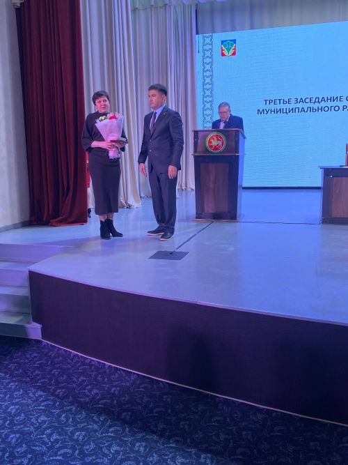 Кукмарада район Советының чираттагы сессиясе булды