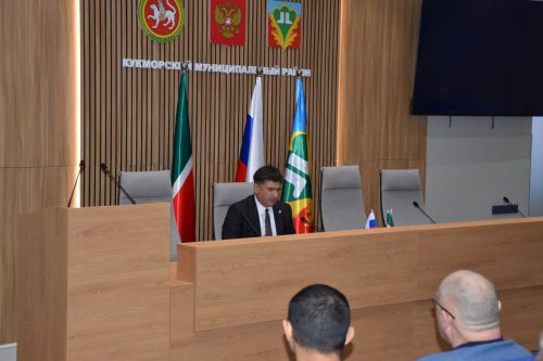 Кукморский район на подъёме: Глава обсудил с предпринимателями планы на будущее