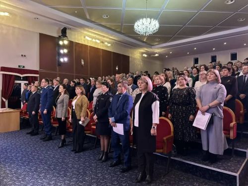 Кукмарада район Советының чираттагы сессиясе булды
