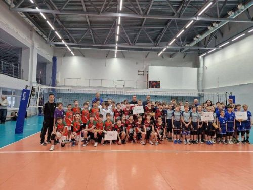 Волейболисты спорткомплекса «Зилант» города Кукмор завоевали золото в Казани