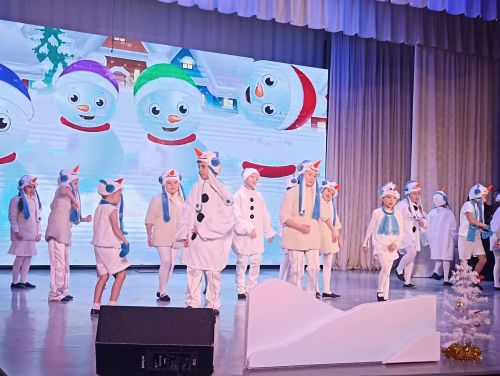 🎄В Кукморе дети военнослужащих получили подарки от Раиса республики