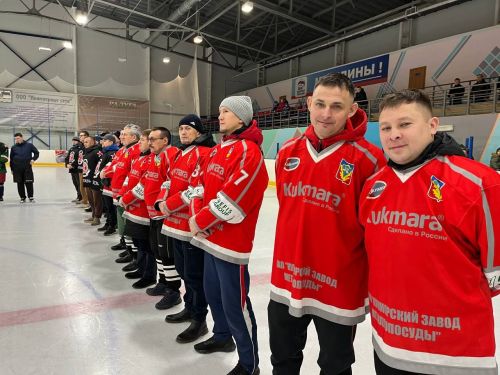 Кукмарада герой истәлегенә хоккей турниры узды