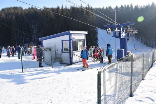 В Кукморе провели турнир по сноубордингу и горнолыжному спорту памяти Александра Стрельникова