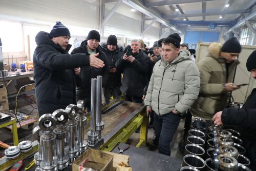 Кукмара районы хуҗалыкларының баш инженерлары Мөслим районында кунакта булдылар