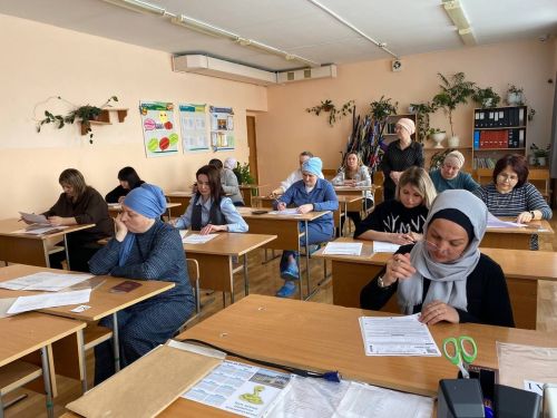Кукмара укучыларының әти-әниләре математикадан БДИ тапшырды