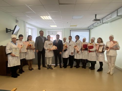 Район үзәк дәваханәсендә медицина  советының утырышы булды