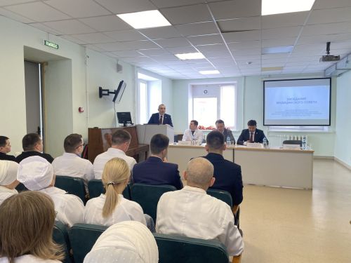 Район үзәк дәваханәсендә медицина  советының утырышы булды