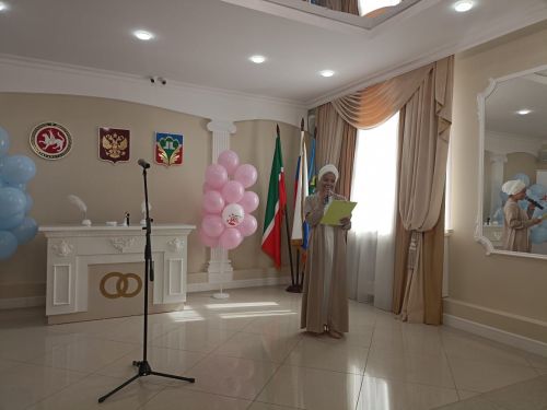 Кукмараның Никахлашу сараенда йөкле ханымнар өчен бәйрәм узды