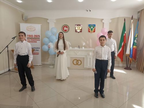 Кукмараның Никахлашу сараенда йөкле ханымнар өчен бәйрәм узды