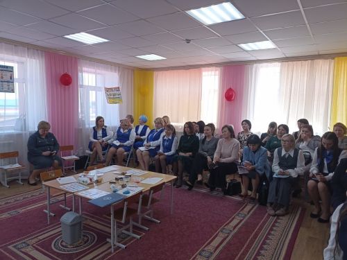 Кукмараның «Чулпан» балалар бакчасында юл йөрү кагыйдәләренә багышланган семинар узды