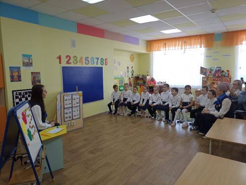 Кукмараның «Чулпан» балалар бакчасында юл йөрү кагыйдәләренә багышланган семинар узды