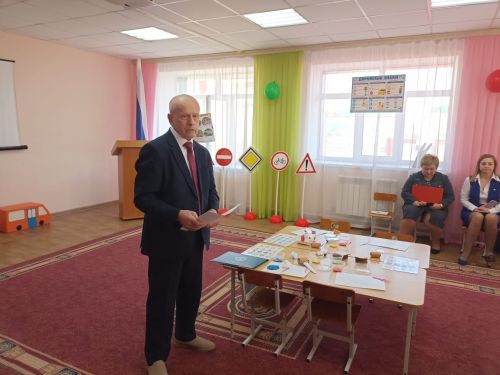 Кукмараның «Чулпан» балалар бакчасында юл йөрү кагыйдәләренә багышланган семинар узды