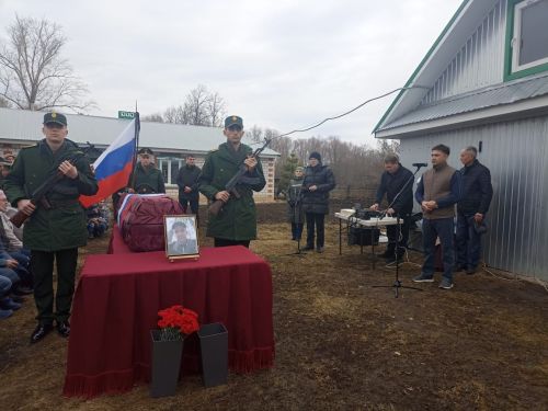 Кукмара районыннан Марат Рәхимҗанов илебез тынычлыгы өчен көрәште