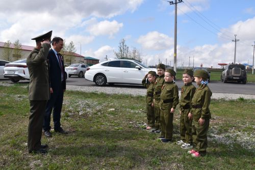 В Кукморе посадили саженцы деревьев в рамках акции «Сад памяти»