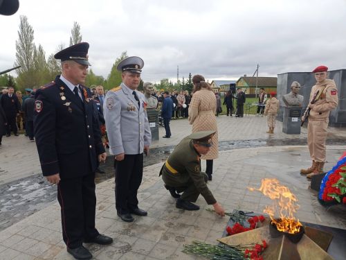 Память, музыка и единство: В Кукморе прошли торжества в честь 80-летия Победы (фоторепортаж)