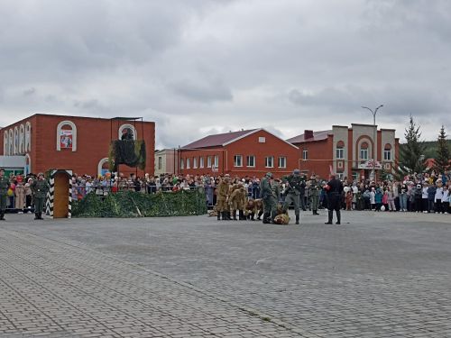 Память, музыка и единство: В Кукморе прошли торжества в честь 80-летия Победы (фоторепортаж)
