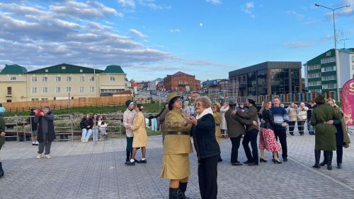 Память, музыка и единство: В Кукморе прошли торжества в честь 80-летия Победы (фоторепортаж)