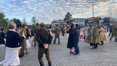 Память, музыка и единство: В Кукморе прошли торжества в честь 80-летия Победы (фоторепортаж)