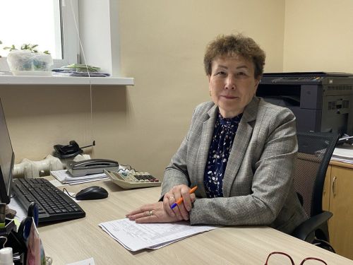 Главный бухгалтер редакции «Хезмет даны» Валентина Мамаева: За всю жизнь ни разу не пожалела о своем выборе профессии