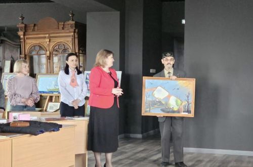 В Кукморском краеведческом музее подвели итоги конкурса «Воевали наши деды» и акции «Дни дарений»