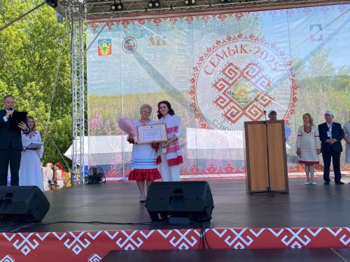 Кукмара районының Поч. Кучук авылында мари традицион мәдәниятенең республика бәйрәме «СЕМЫК-2025» узды