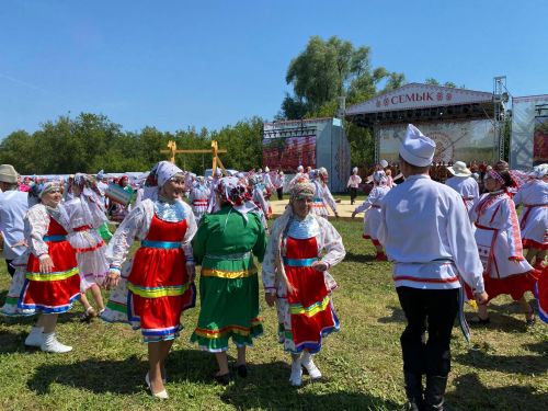 Кукмара районының Поч. Кучук авылында мари традицион мәдәниятенең республика бәйрәме «СЕМЫК-2025» узды