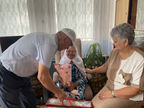 Югары Өскебаш авылыннан Маһибәдәр Мөҗипова 95 яшьлек гомер бәйрәмен билгеләп үтте