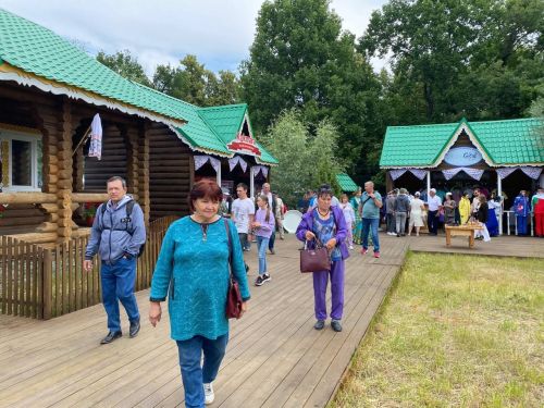 Кукморяне представили подворье на Сабантуе в Казани – фоторепортаж