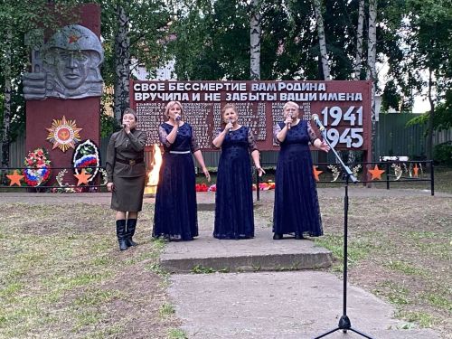 Кукмаралылар хәтер шәмнәре кабызды
