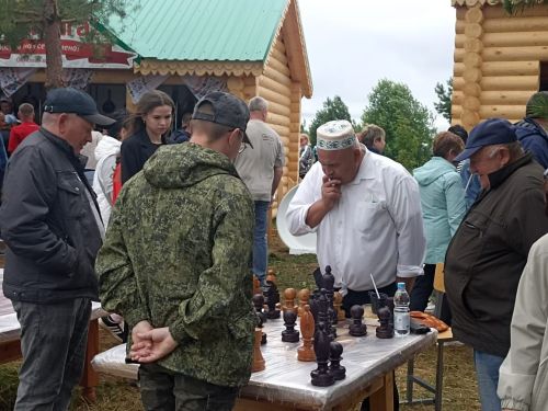 Бөтенроссия авыл Сабантуенда Татарстан ишегалдын Кукмара районы тәкъдим итте
