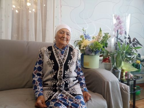 90-летняя Нурфига Хусаинова из Кукмора: «Я очень счастливая бабушка»