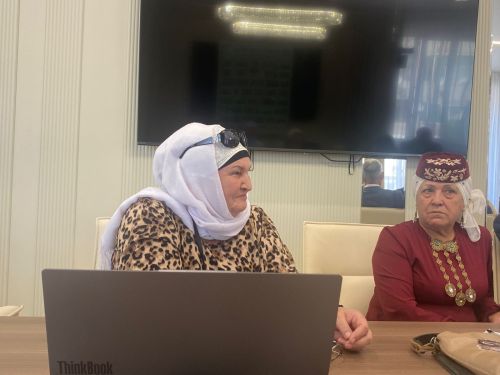 Кукмарада рухи-әхлакый тәрбия бирү һәм татар халкының гореф-гадәтләрен саклау турында фикер алыштылар