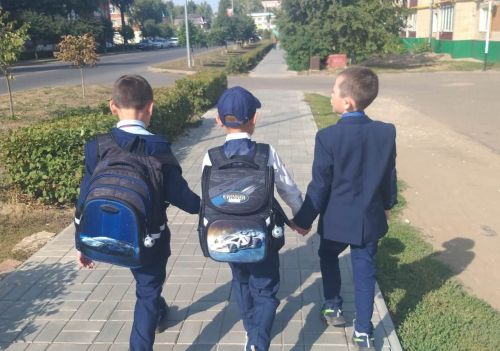 Сентябрьдән мәктәп формасына ГОСТ нинди булачагы билгеле