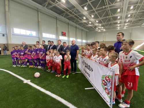 Спортка яңа сулыш:  Кукмарада  ачык футбол манежы кулланышка тапшырылды