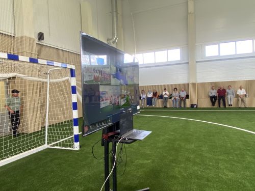 Спортка яңа сулыш:  Кукмарада  ачык футбол манежы кулланышка тапшырылды