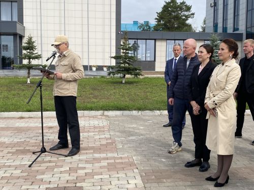 Кукмарадан махсус хәрби операциягә чираттагы машина озатылды