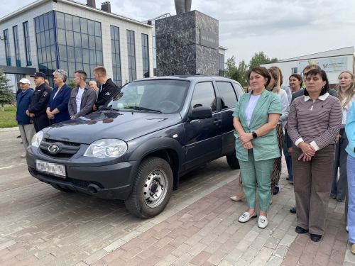 Из Кукмора в зону СВО отправили еще один автомобиль