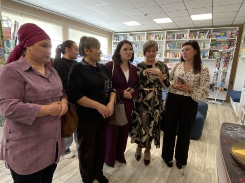 Байлангар авылында модельле китапханә ачылды