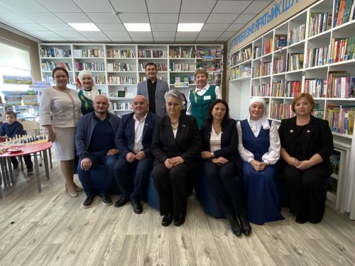 Байлангар авылында модельле китапханә ачылды