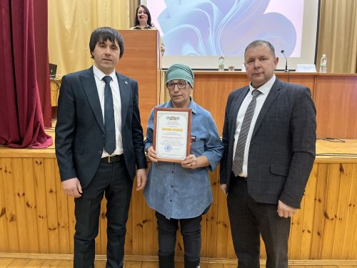 Зур Кукмарада хисап җыелышы узды