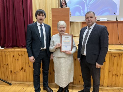 Зур Кукмарада хисап җыелышы узды