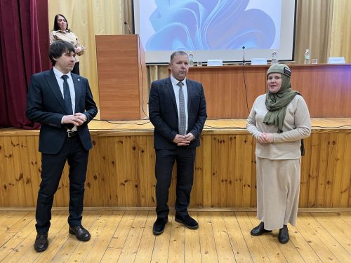 Зур Кукмарада хисап җыелышы узды