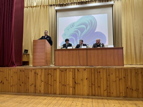 Зур Кукмарада хисап җыелышы узды