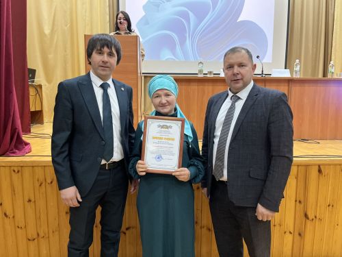 Зур Кукмарада хисап җыелышы узды