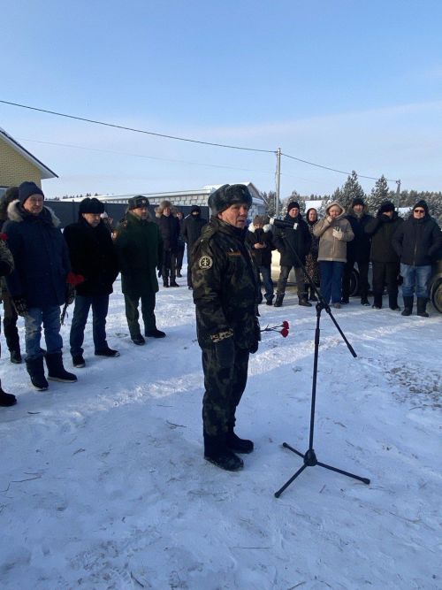 Кукмарадан Энгель Дәүләтшин — илебез Герое