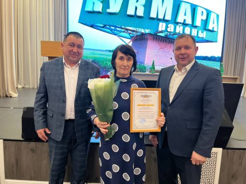 Югары Чурада хисап җыелышы узды