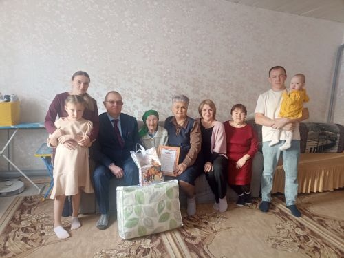 Нырья авылында яшәүче Елизовета Афиногентова 90 яшен тутырды