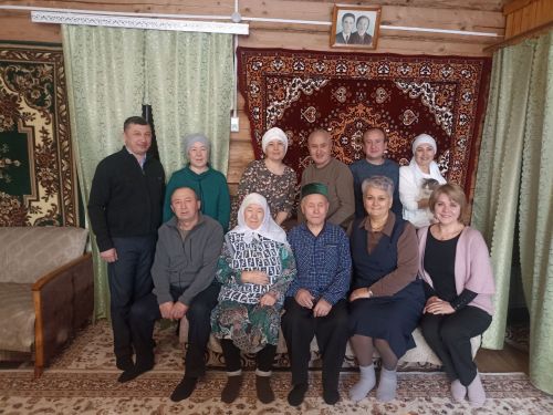 Чишмәбаш авылында яшәүче Минневасил Мәрсетдинов 90 яшен тутырды