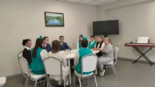 Халык мөрәҗәгатьләре — игътибар үзәгендә: Кукмара районы прокуроры гражданнарны кабул итте